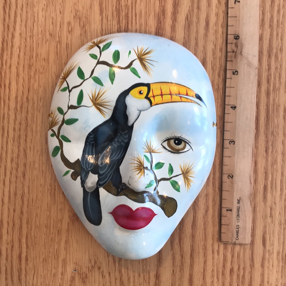 Wall Mask - Picture 3 of 6